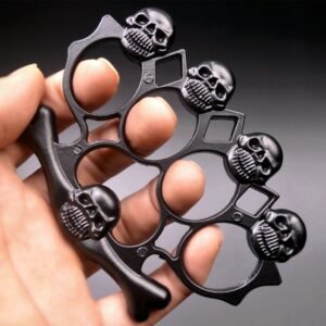 Oversized Five Skulls Four Finger Knuckles