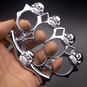 Oversized Five Skulls Four Finger Knuckles - Image 3
