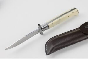 AKC Mafia Folding Knife -440C Resin Handle Folding Knife - Image 4